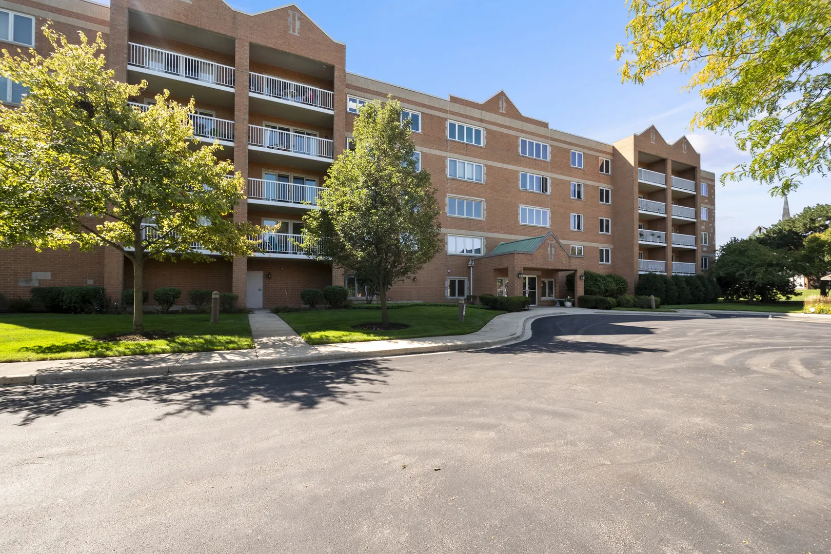 7450 N Waukegan Road 509 IL