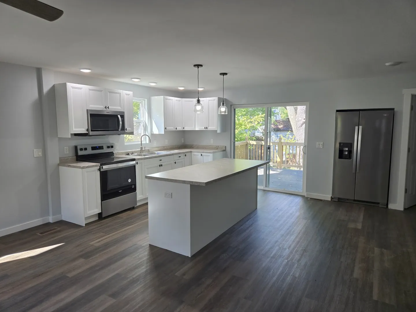 1012 W Vine Street IL
