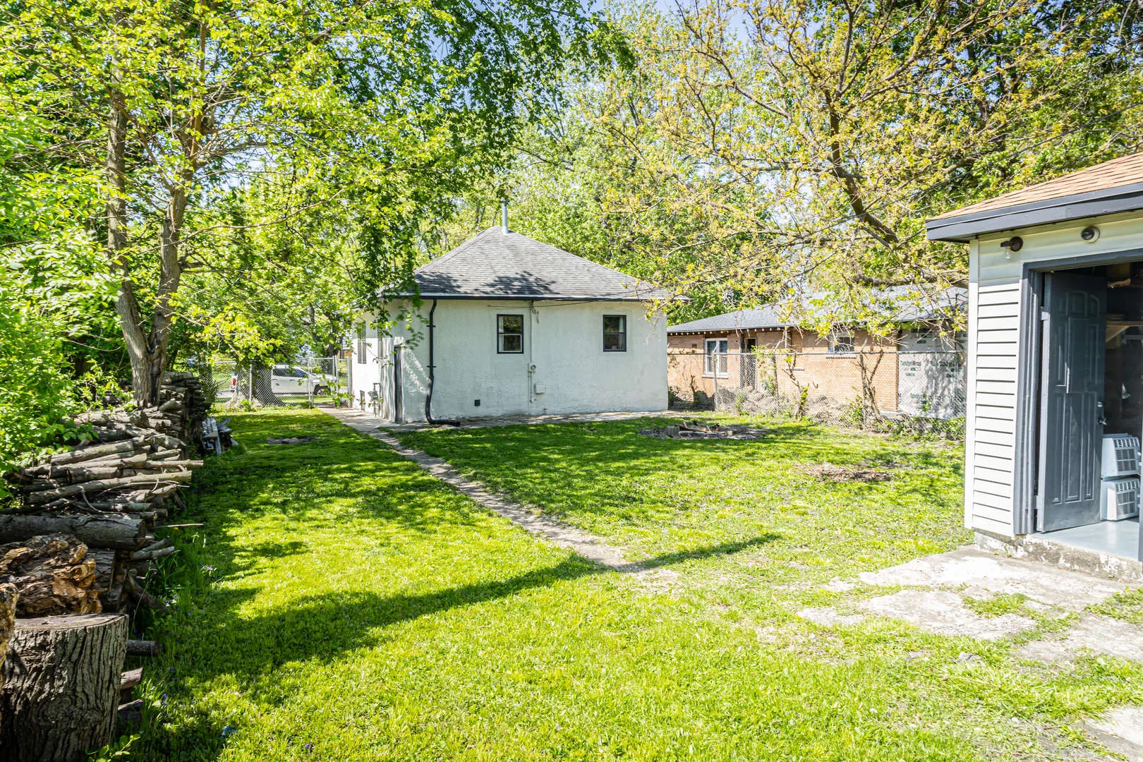 684 S Gordon Avenue IL