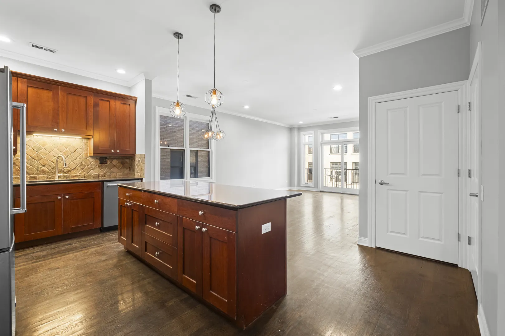 1355 W WASHINGTON Boulevard 4D IL