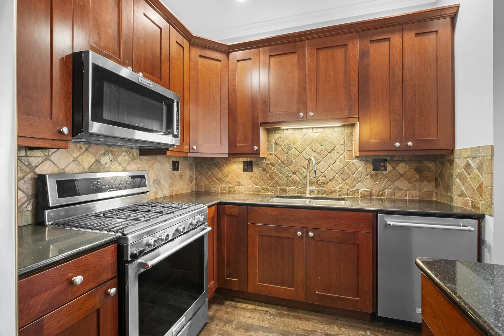 1355 W WASHINGTON Boulevard 4D IL