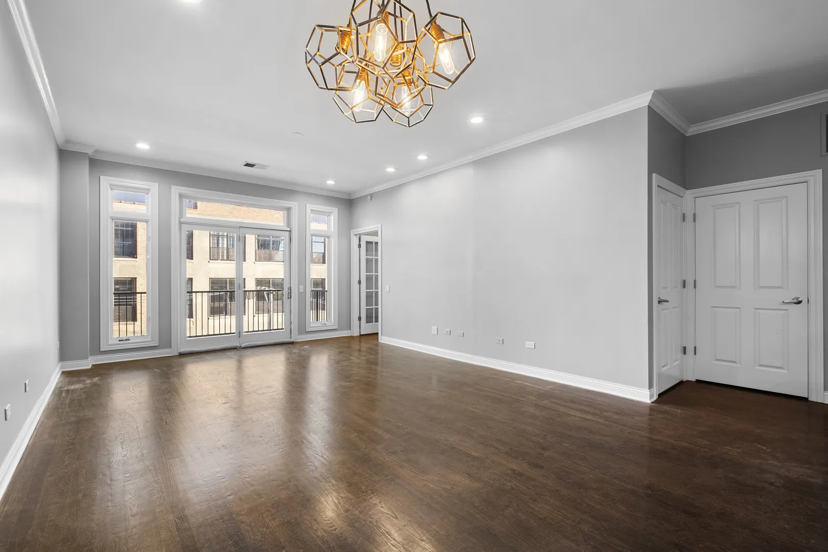 1355 W WASHINGTON Boulevard 4D IL