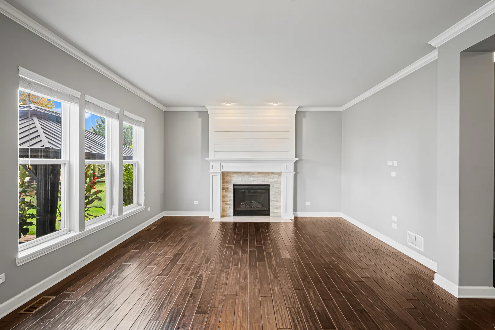 1002 Hudson Drive IL