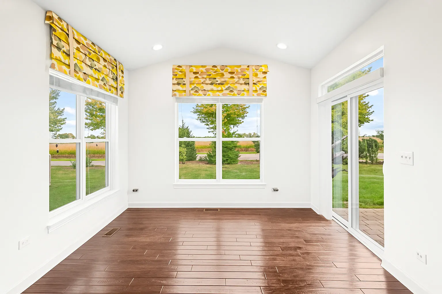 1002 Hudson Drive IL