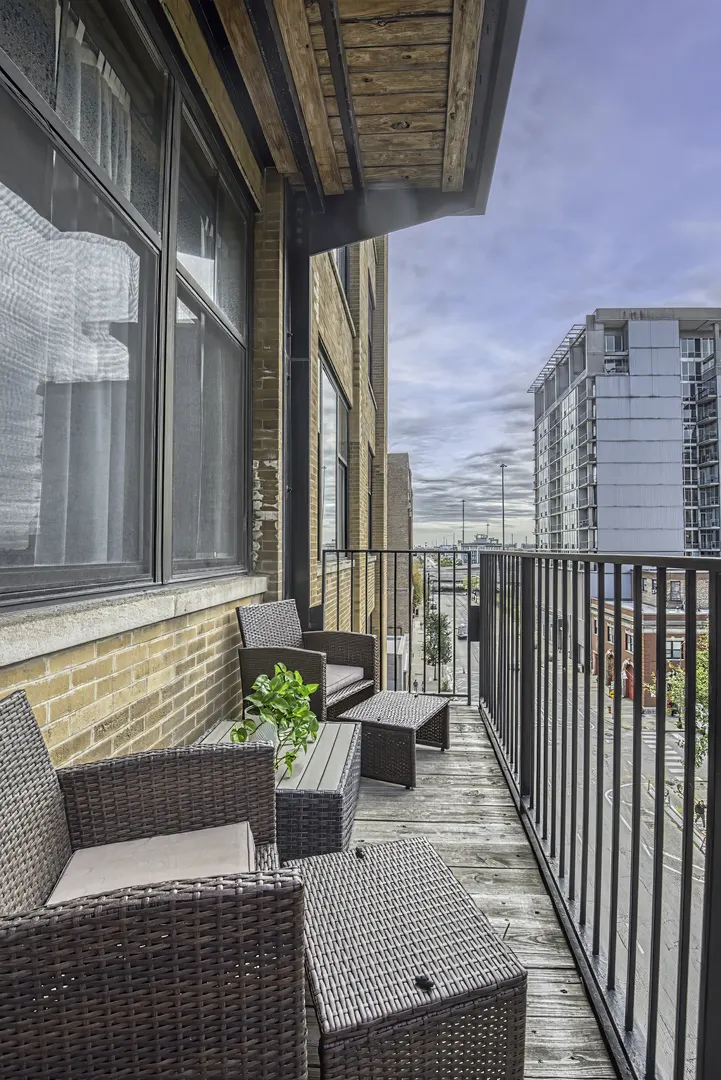 625 W Jackson Boulevard 503 IL