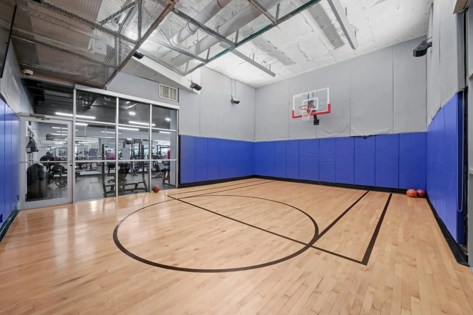 545 N Dearborn Street W2101 IL