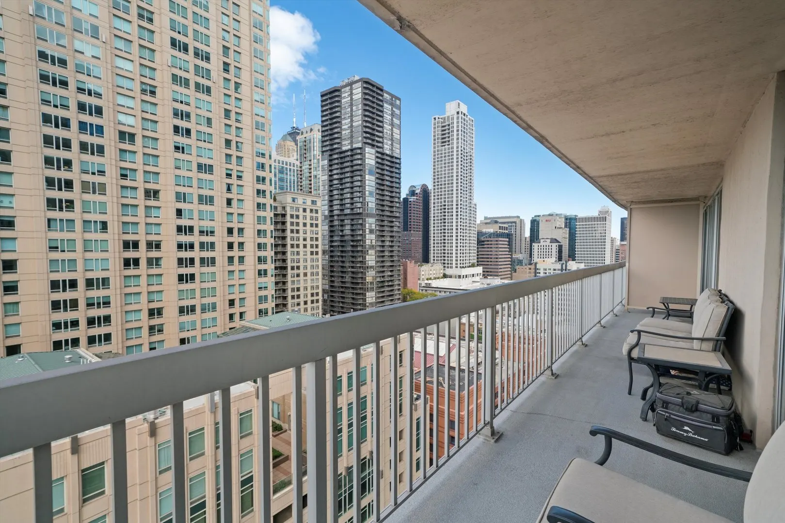 545 N Dearborn Street W2101 IL