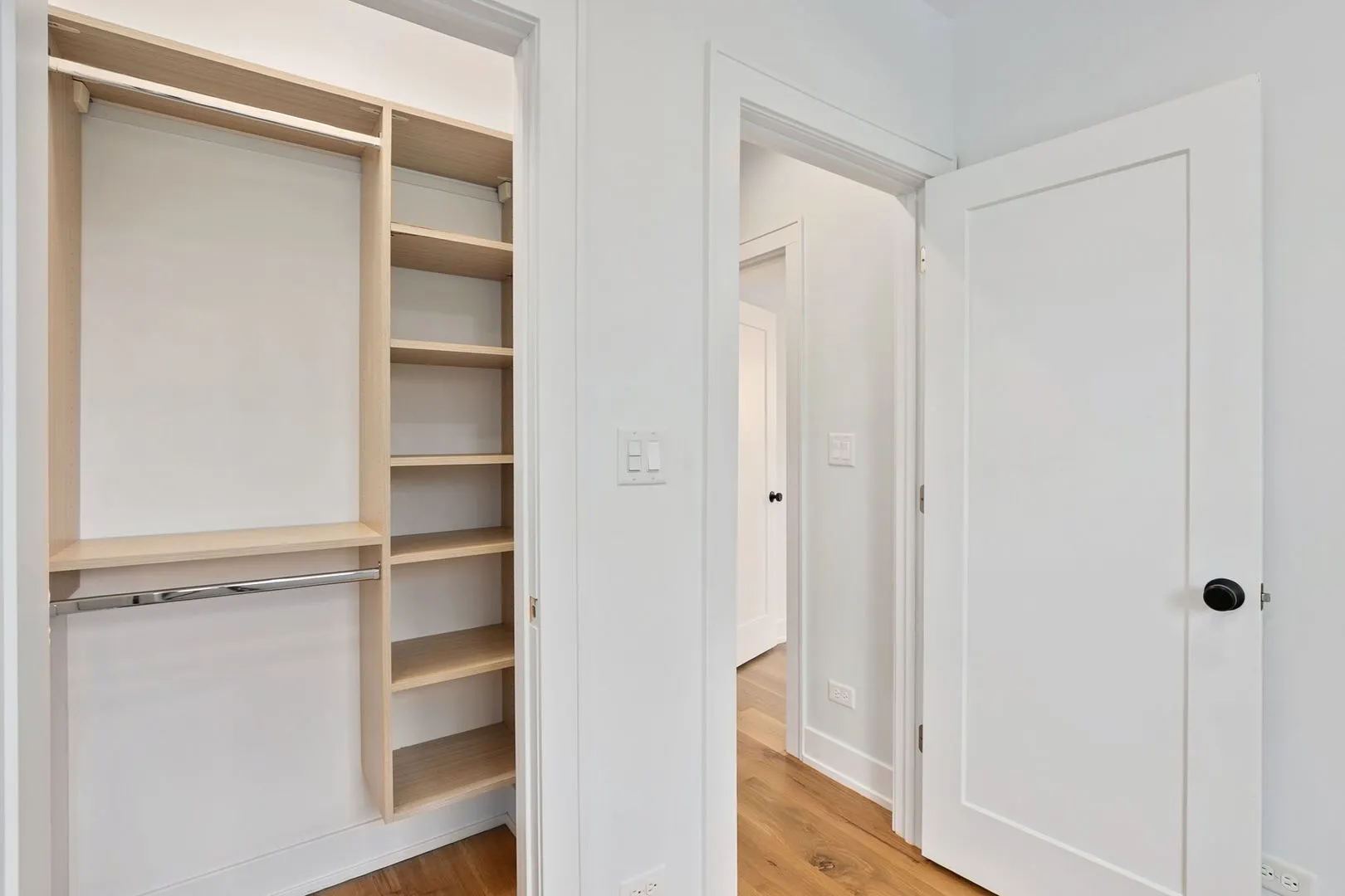 5010 N Lawndale Avenue IL