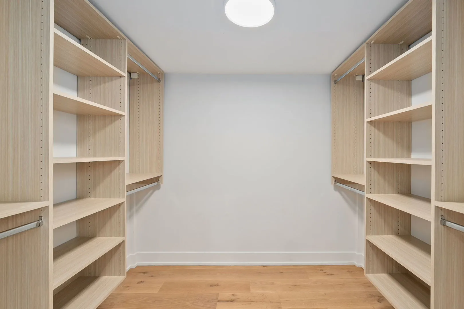 5010 N Lawndale Avenue IL