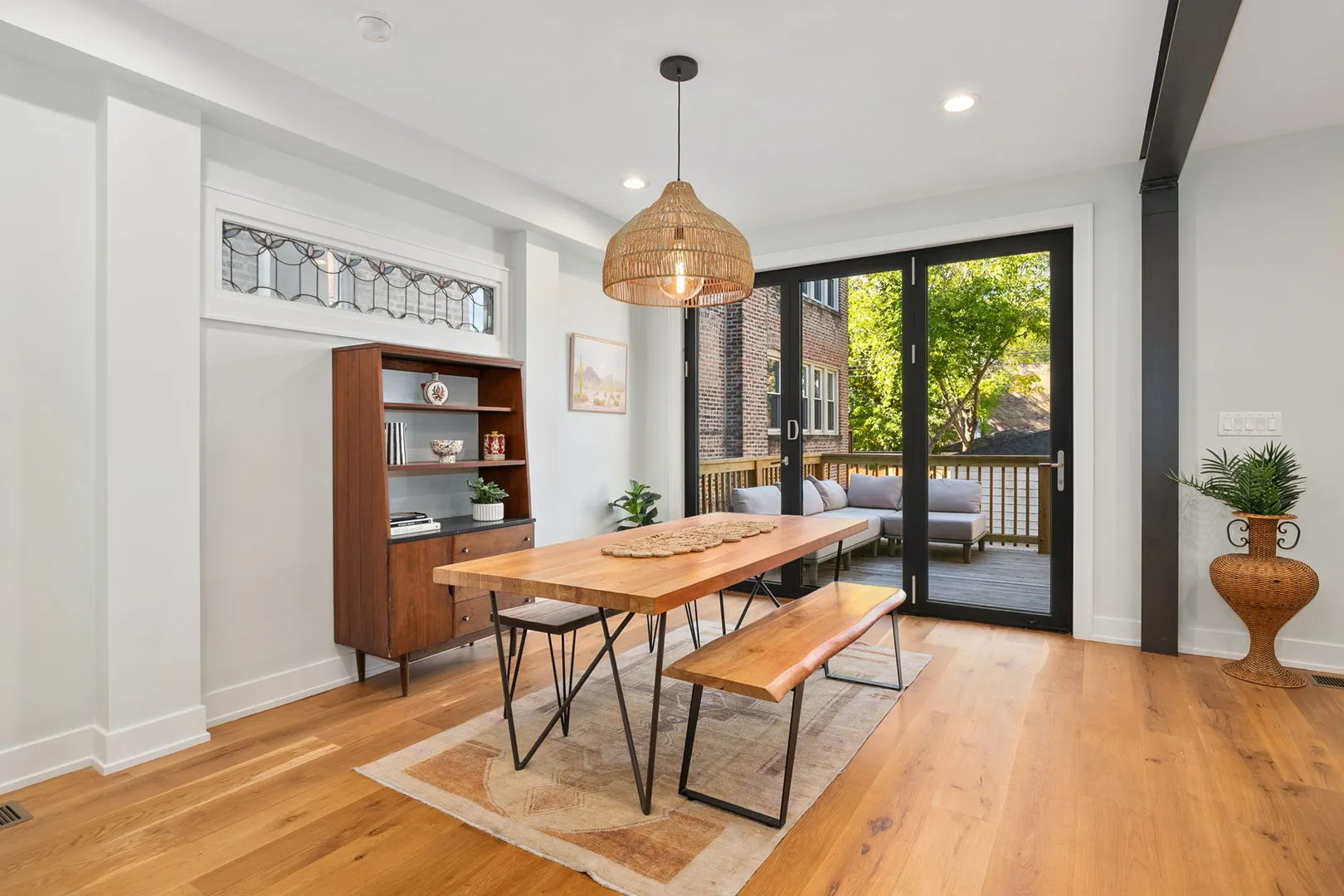 5010 N Lawndale Avenue IL