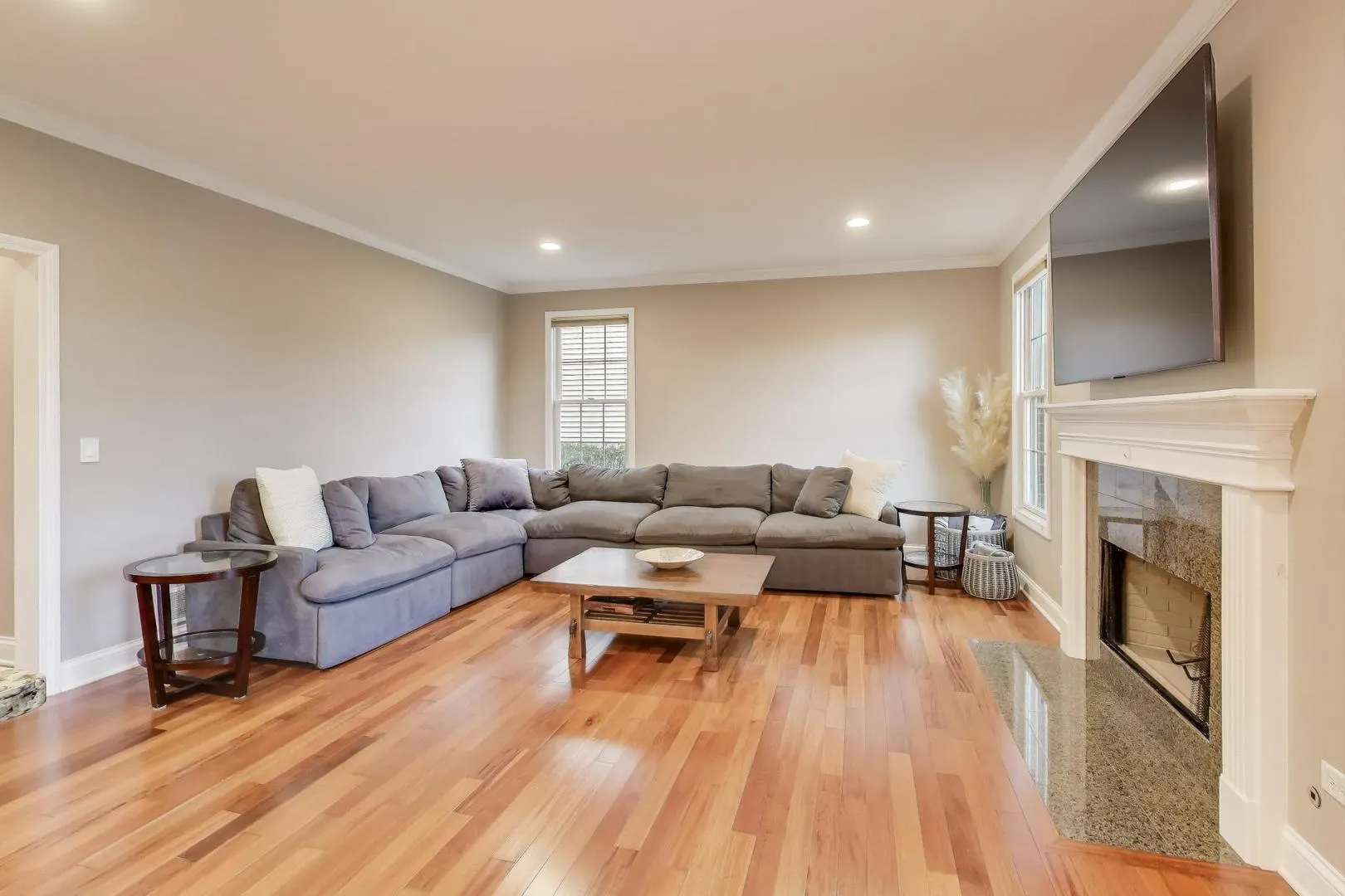 4 Daybreak Terrace IL