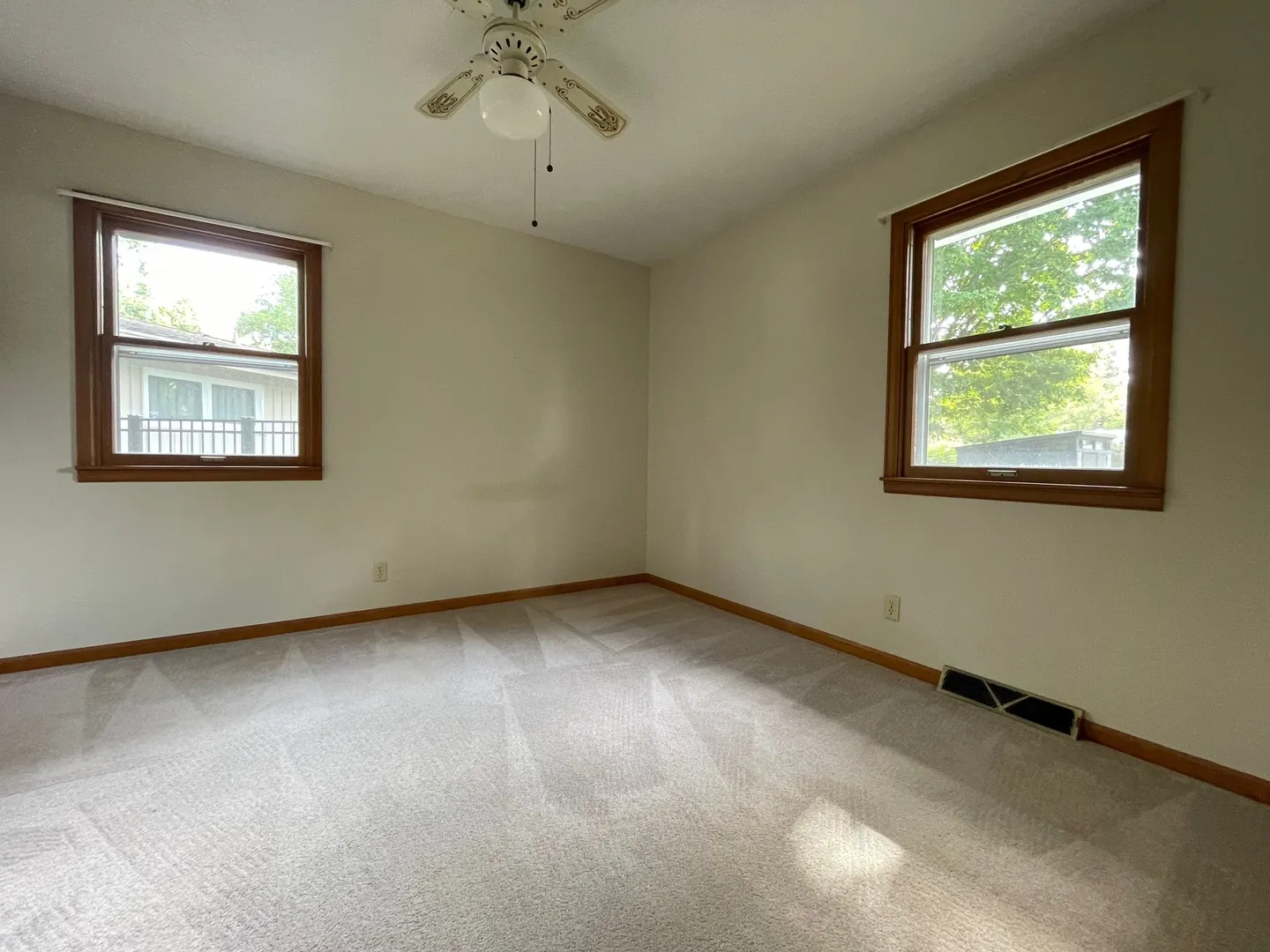 7 Mcdonald Court IL