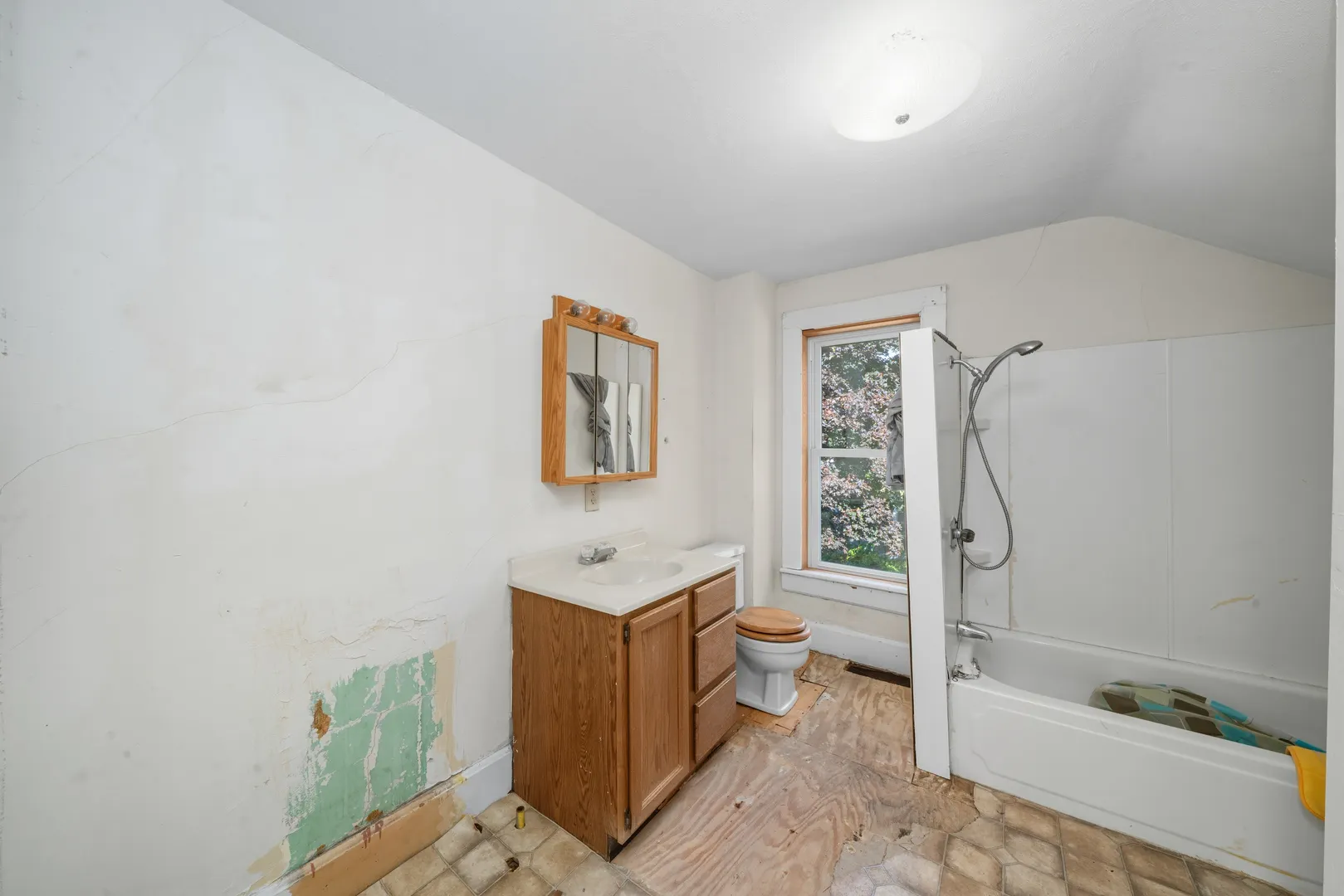 215 East Street IL