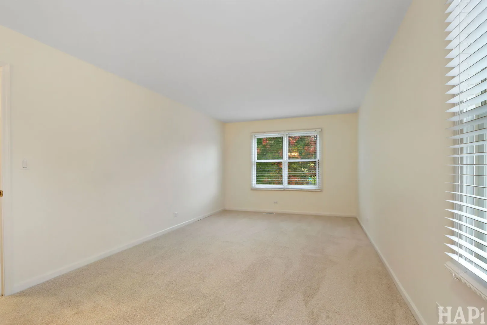 810 Harvest Drive IL