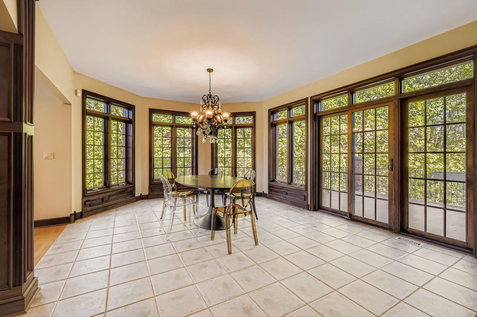 4N675 Old Farm Road IL