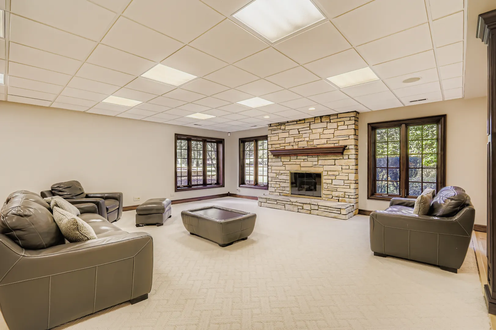 4N675 Old Farm Road IL