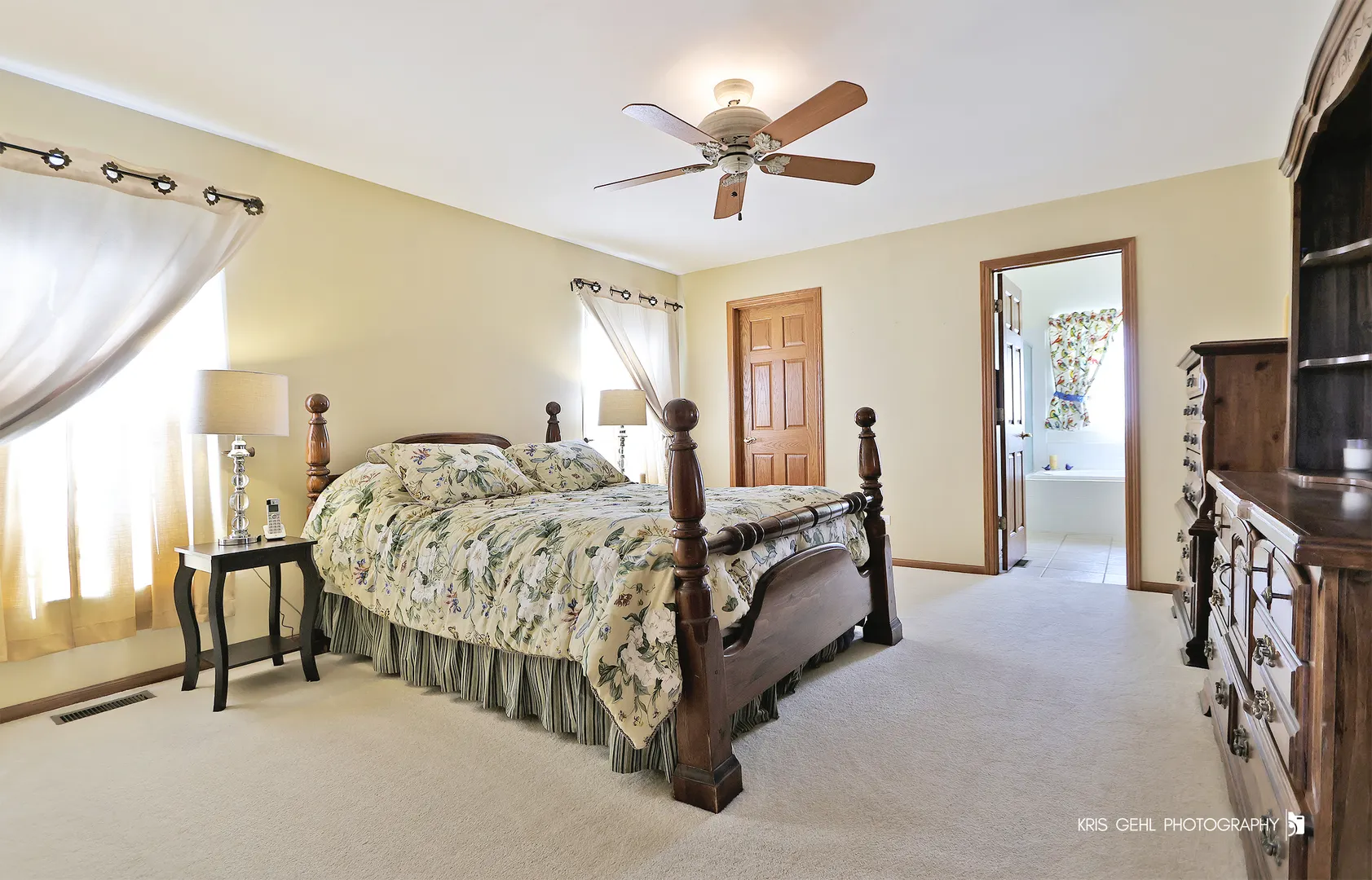 2115 Hazelwood Drive IL