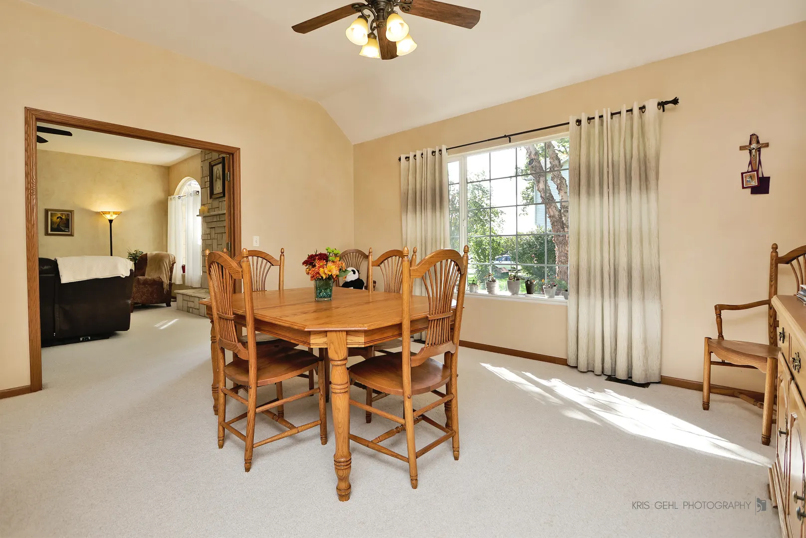 2115 Hazelwood Drive IL