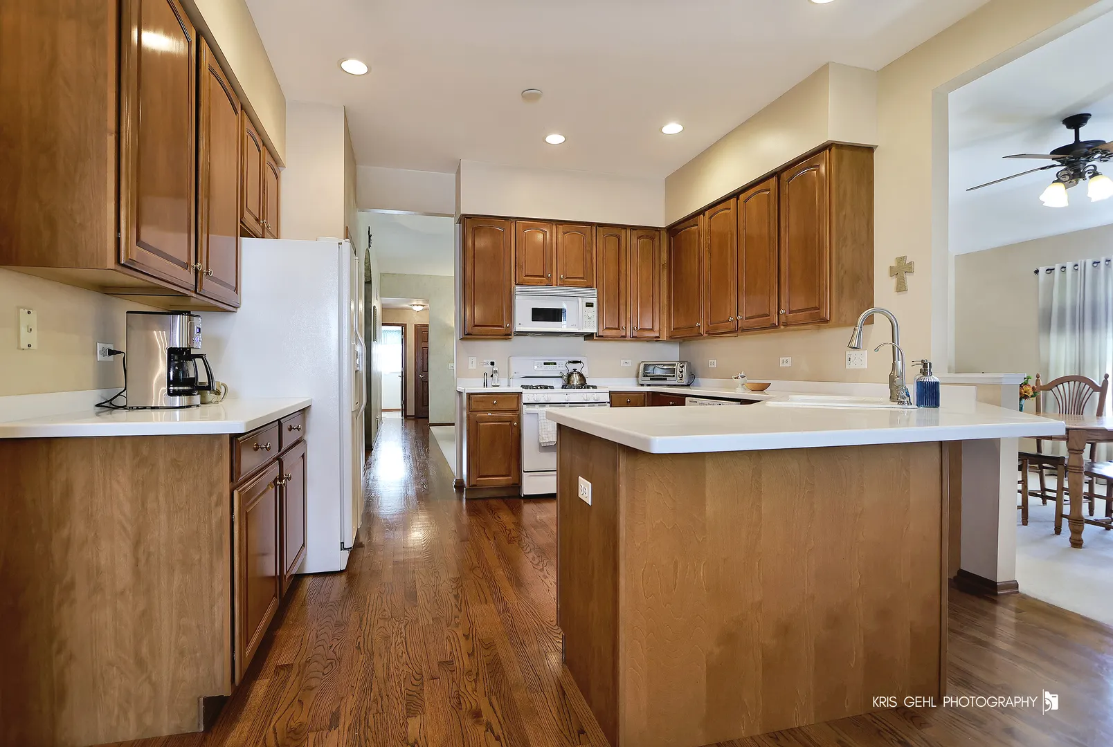 2115 Hazelwood Drive IL