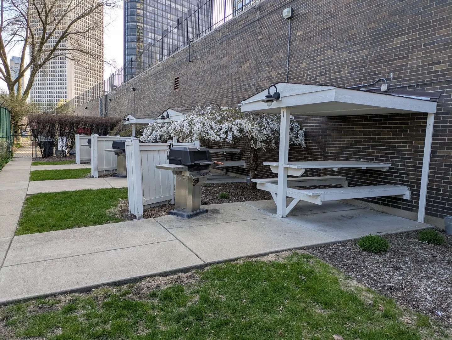 5455 N Sheridan Road 3601-3602 IL