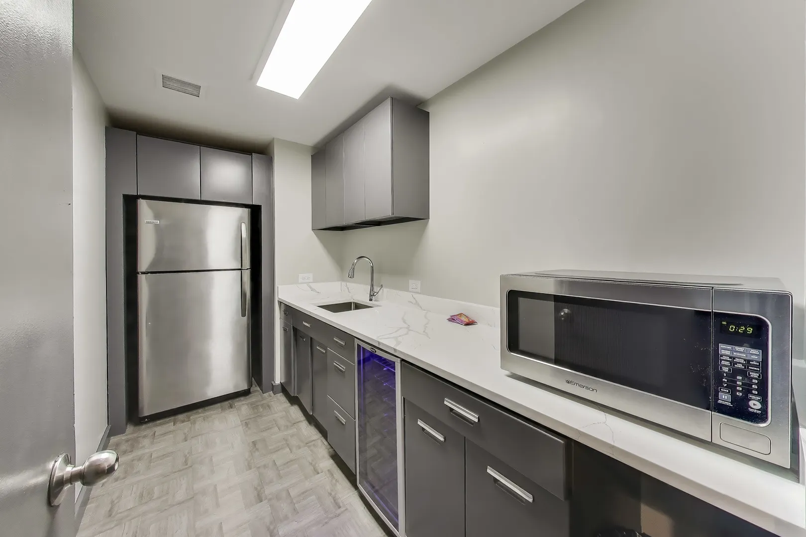 3600 N LAKE SHORE Drive 1518 IL