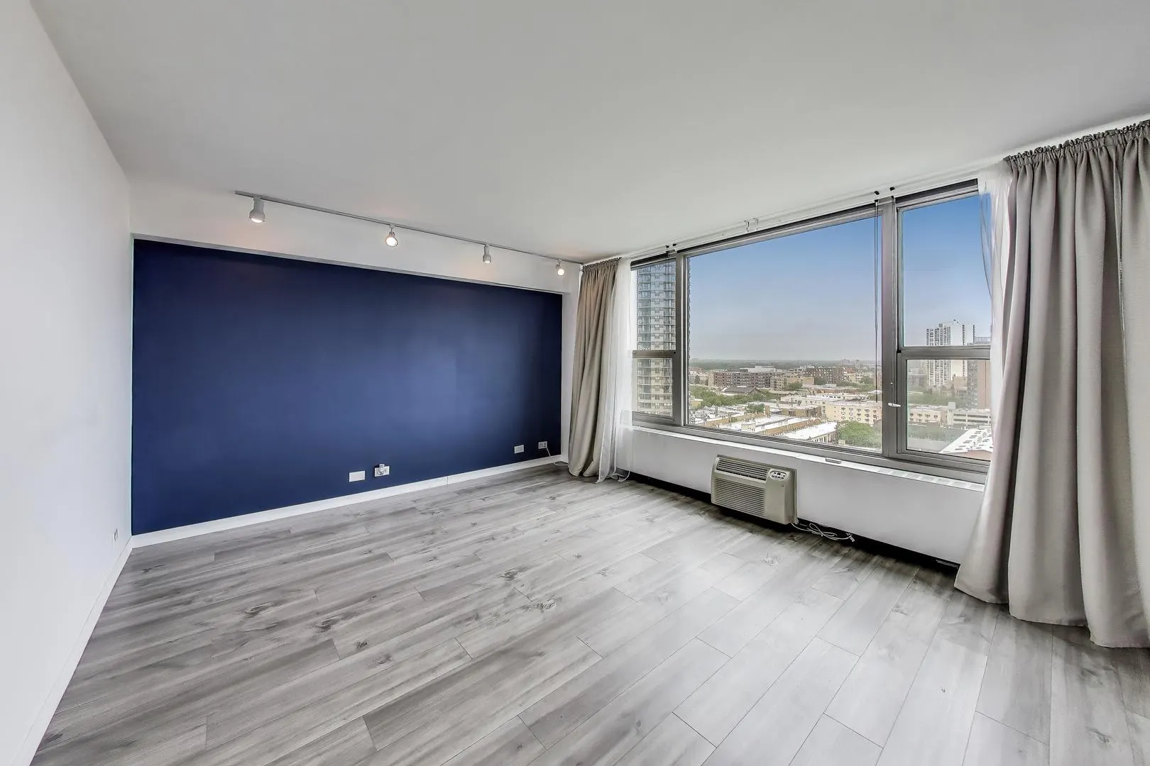 3600 N LAKE SHORE Drive 1518 IL