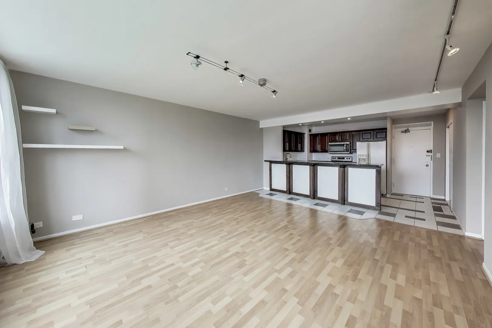 3600 N LAKE SHORE Drive 1518 IL