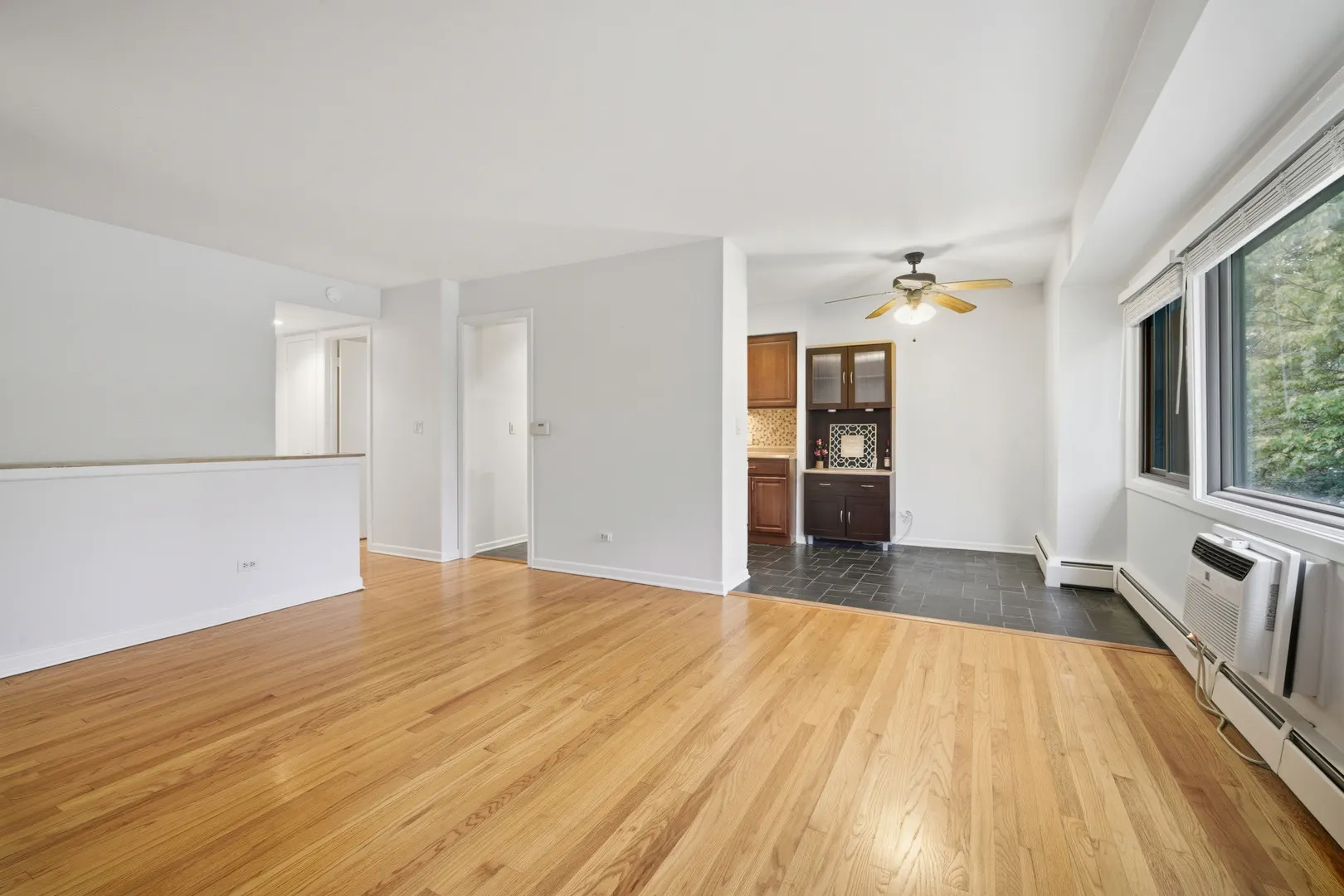 1341 Greenwillow Lane C IL