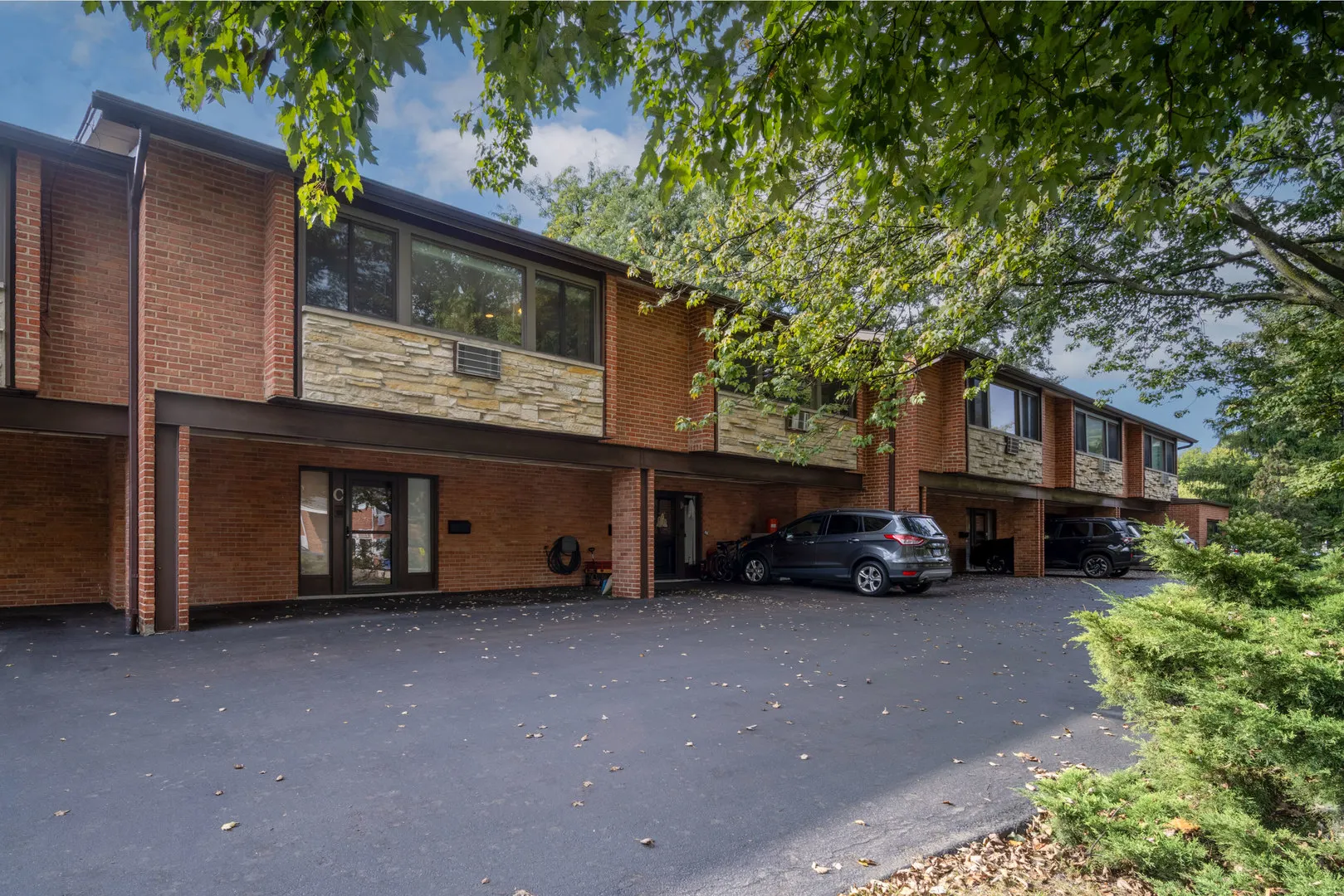 1341 Greenwillow Lane C IL