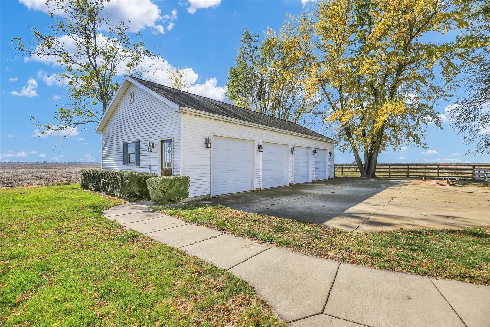 2611 County Road 800 IL