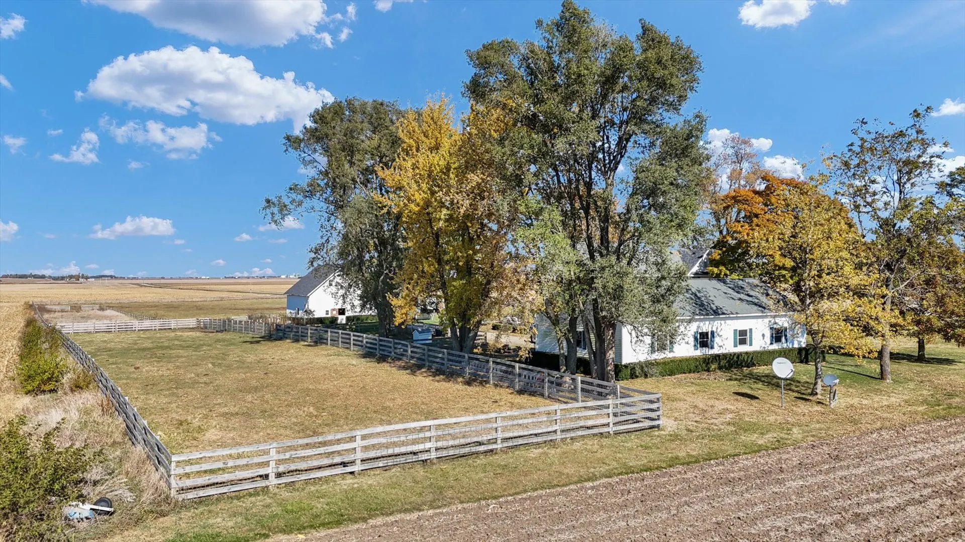 2611 County Road 800 IL