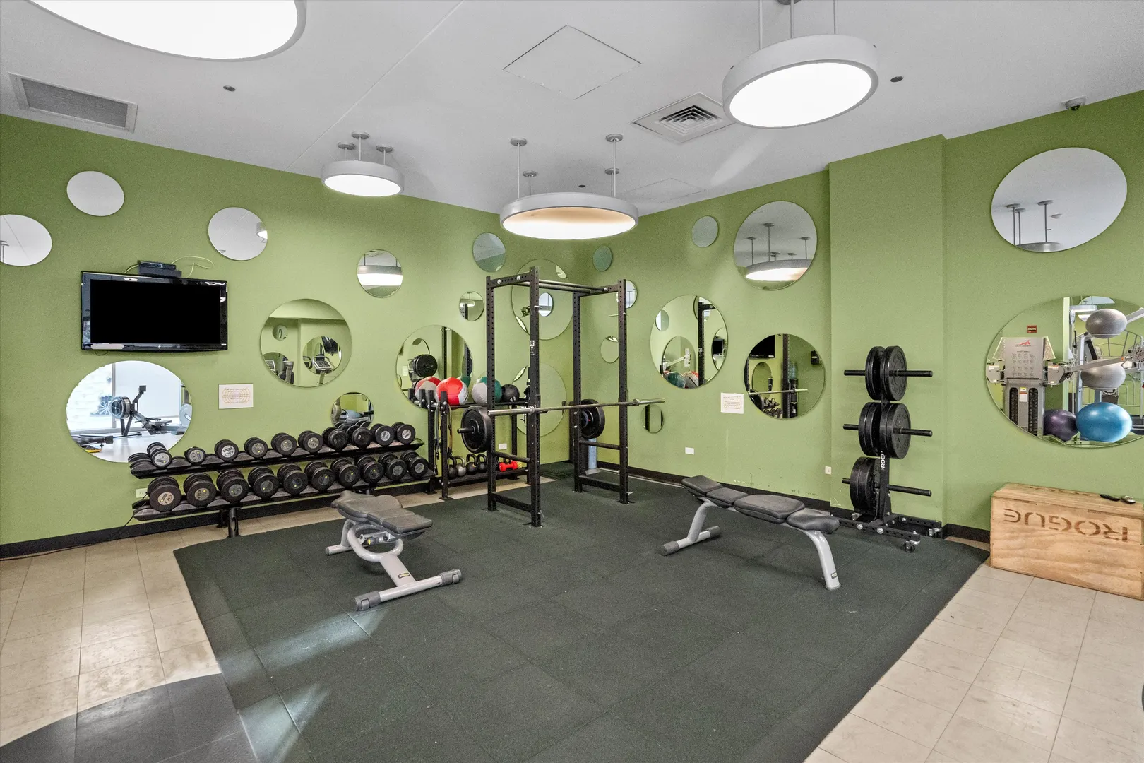 125 S Green Street 806A IL