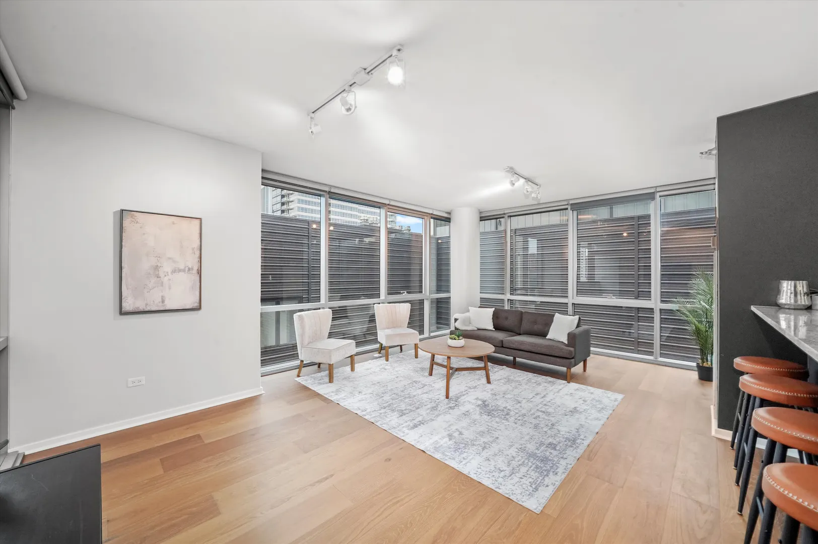 125 S Green Street 806A IL