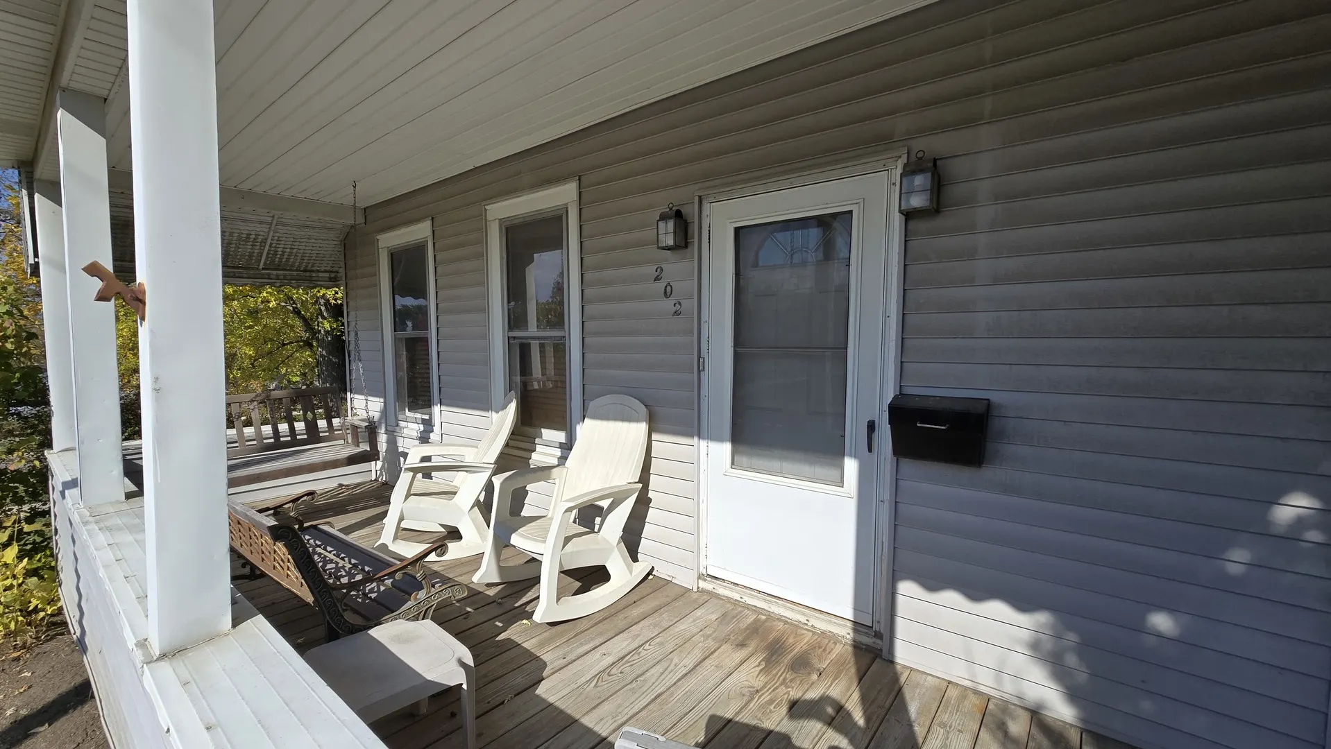 202 E 14th Street IL