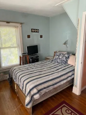 202 E 14th Street IL