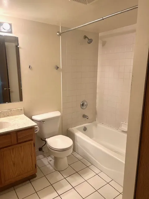 4222 W 77th Street 202 IL
