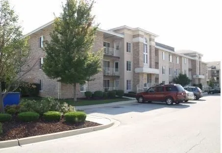 4222 W 77th Street 202 IL