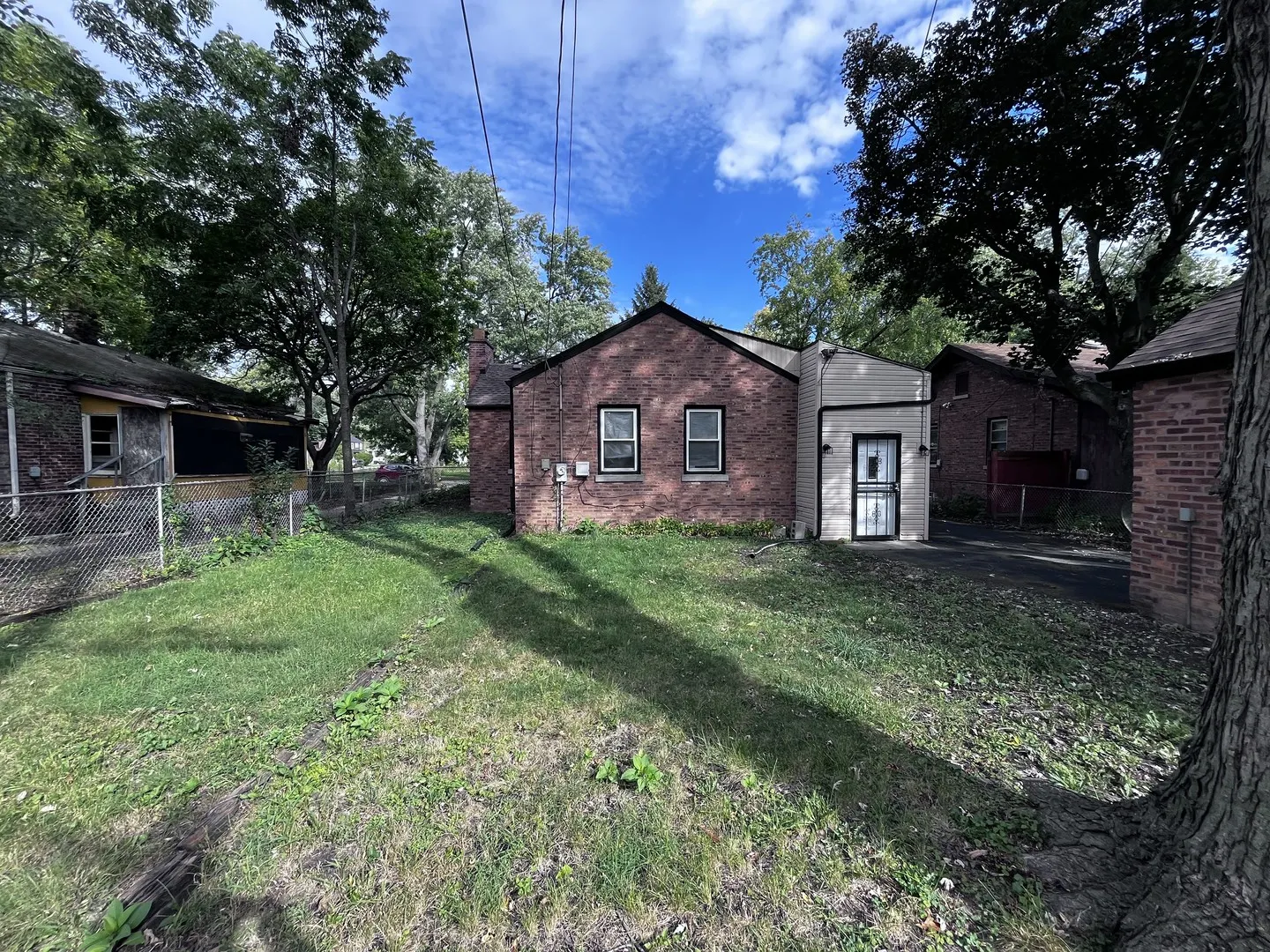 2131 170th Street IL