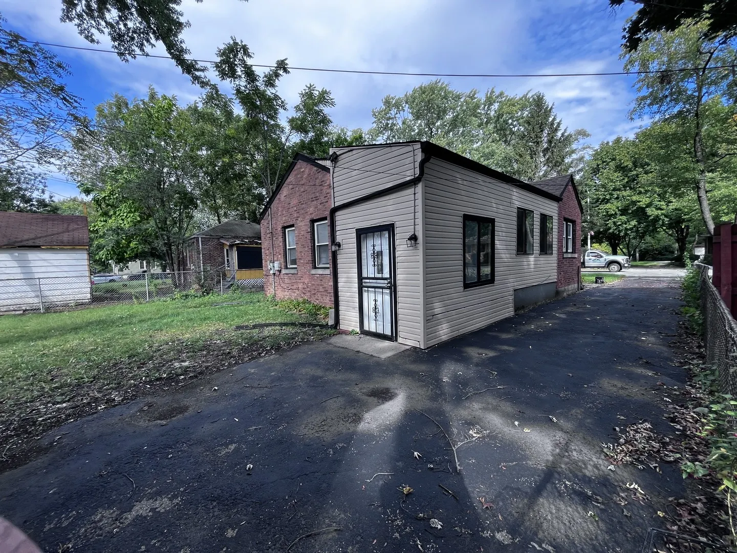 2131 170th Street IL