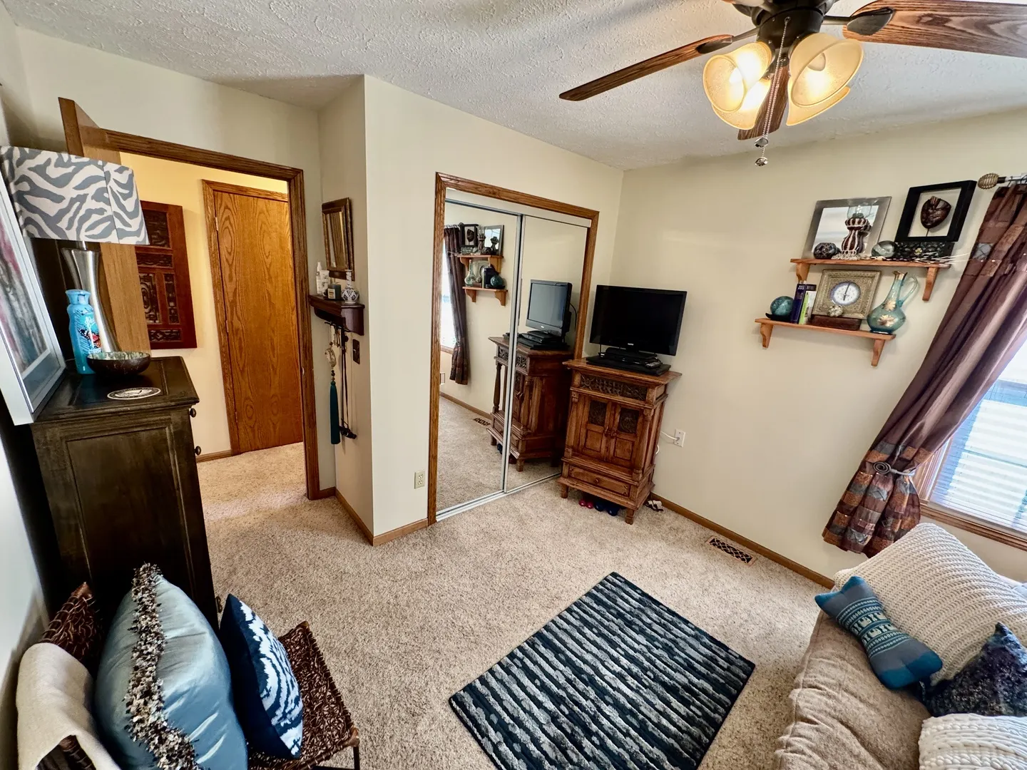 1177 Golf Court IL