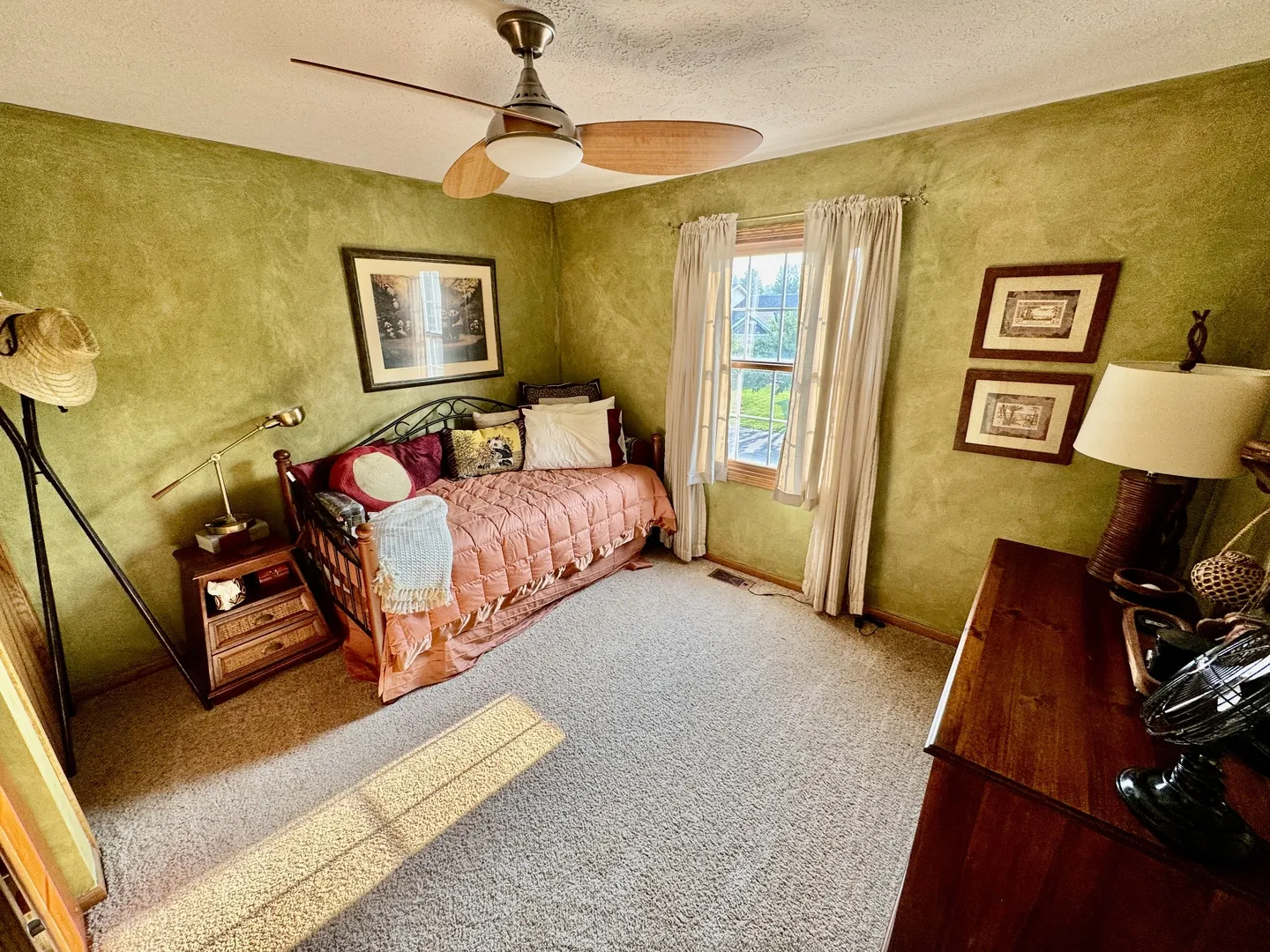 1177 Golf Court IL