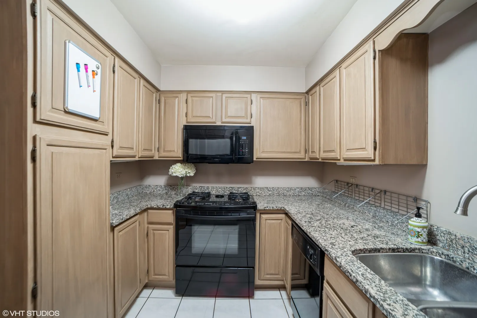 702 S Lytle Street 2N IL