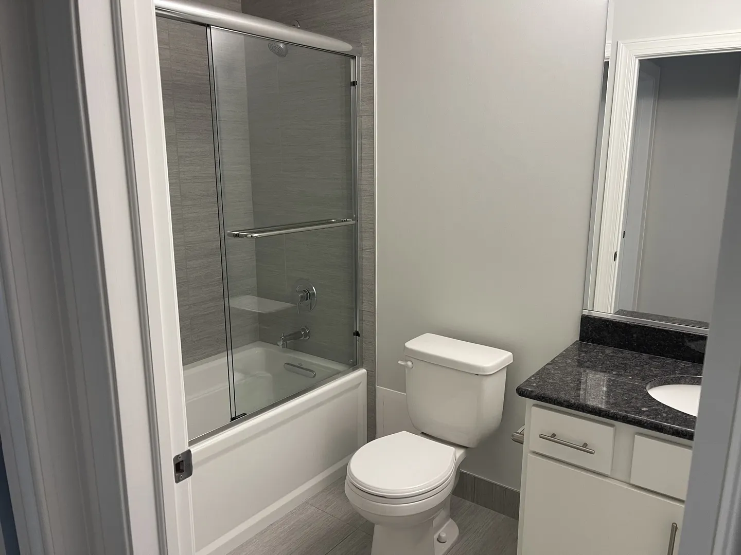 728 Diamond Lake Road 310 IL