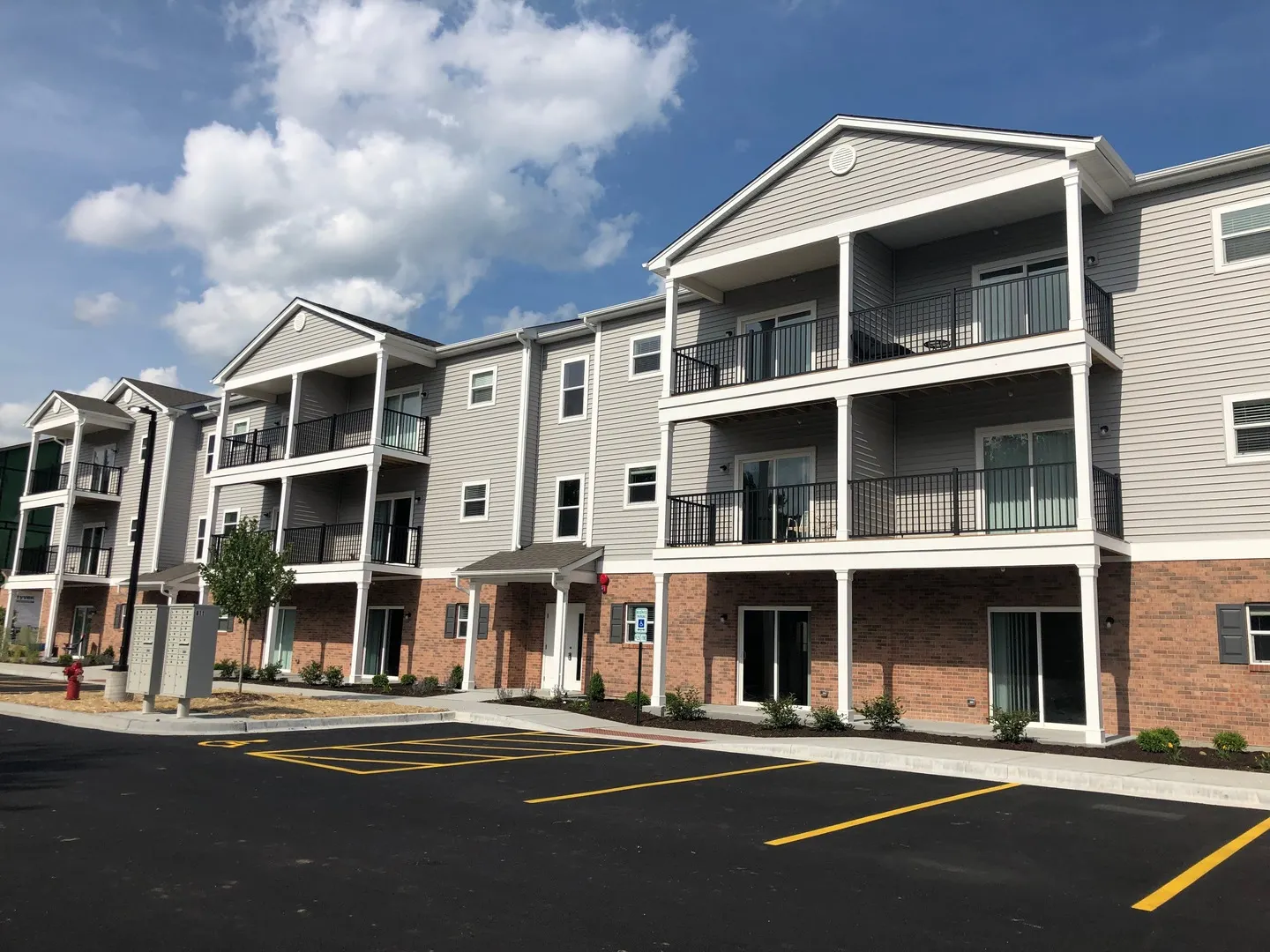 855 E Main Street 1B IL