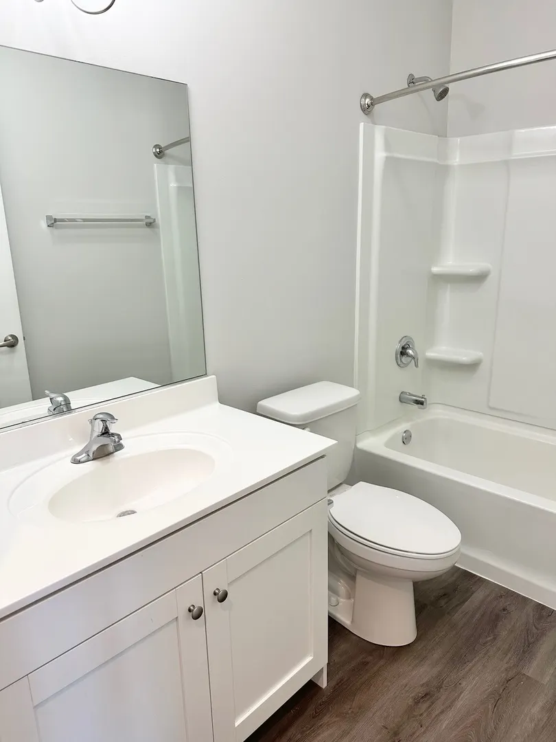 855 E Main Street 1B IL