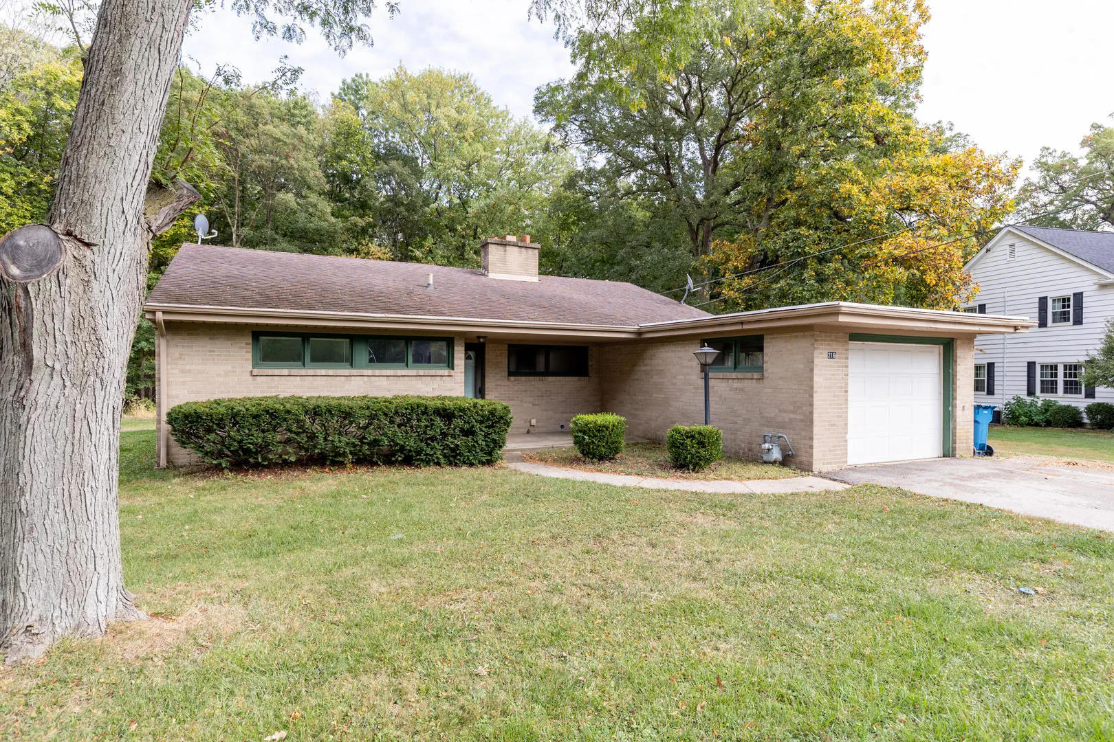 216 Forest Park Place IL