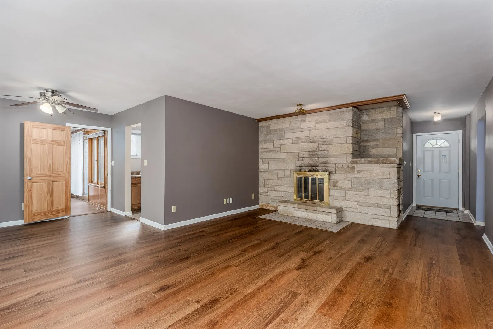 216 Forest Park Place IL