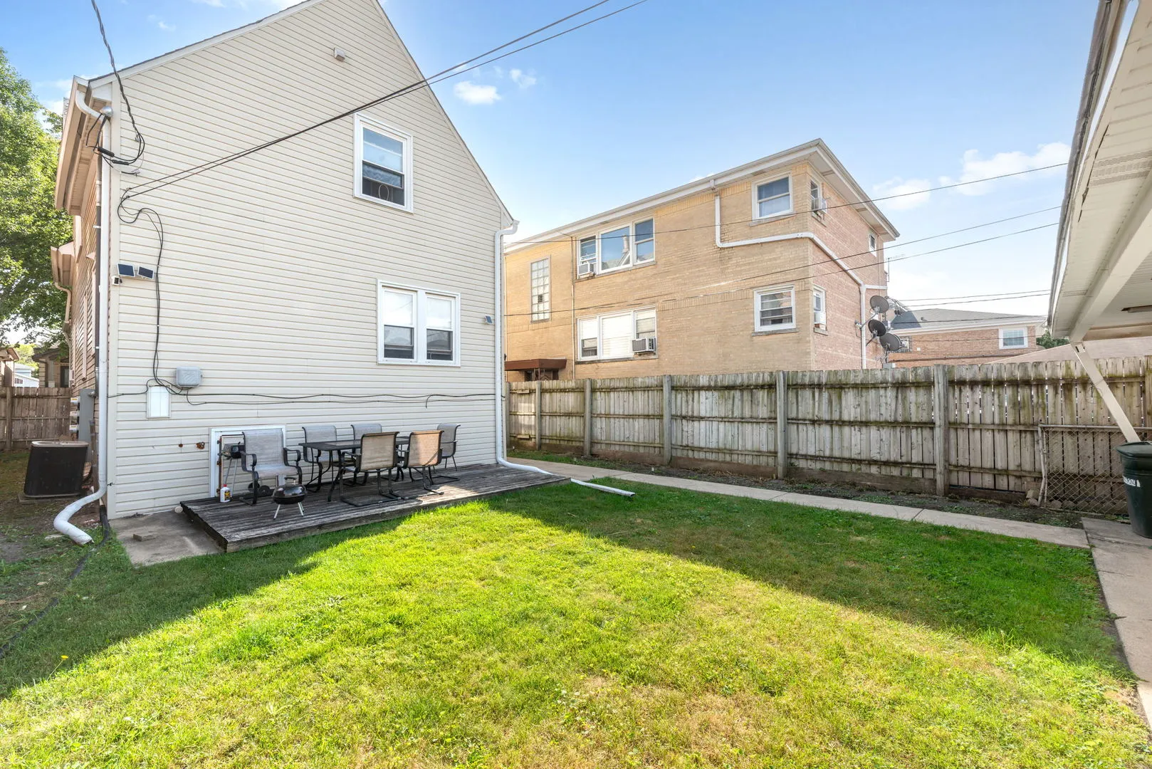 2734 N 74th Court IL