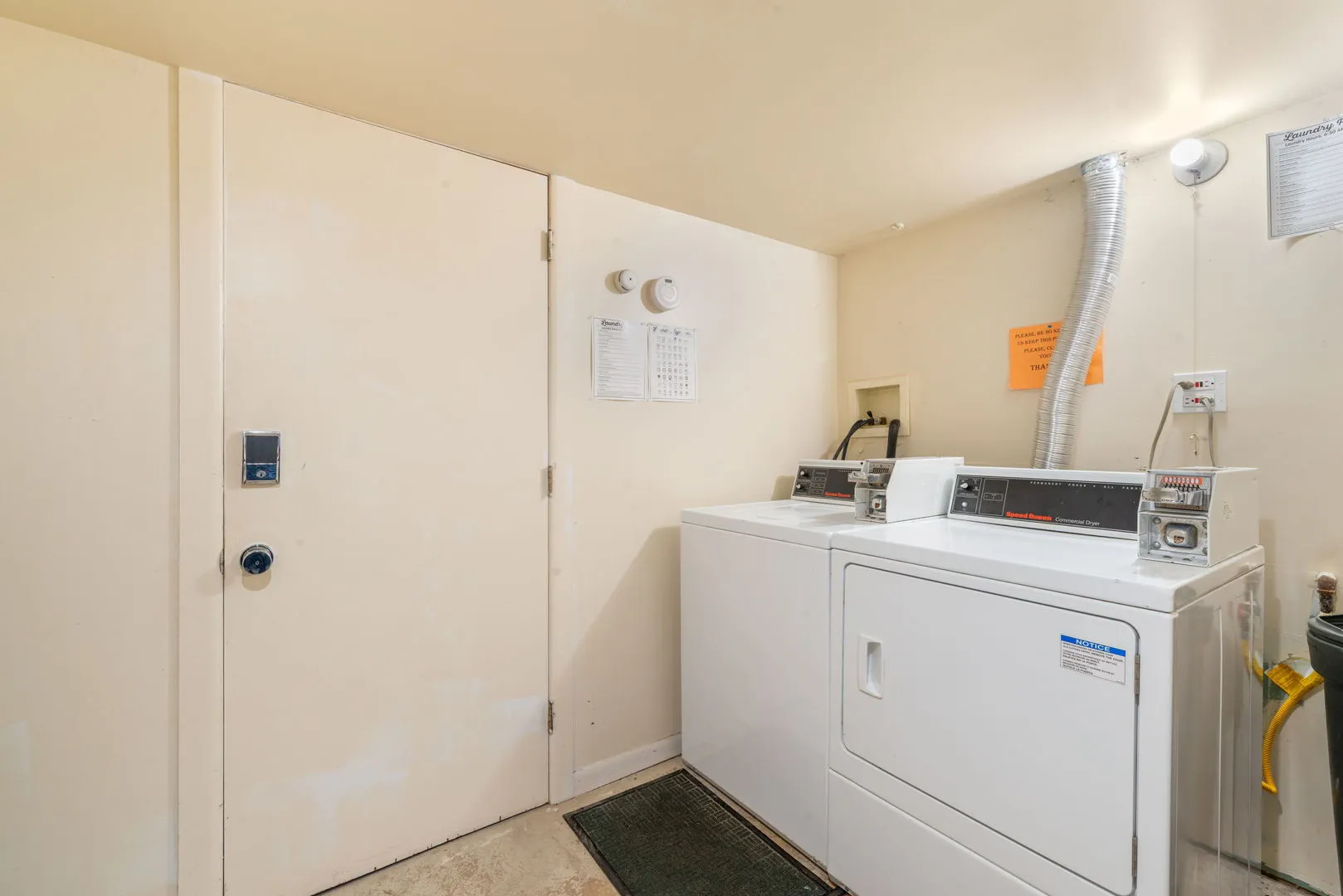 2734 N 74th Court IL