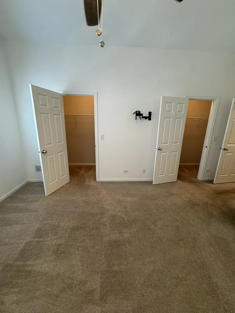 1425 MILLBROOK Drive IL
